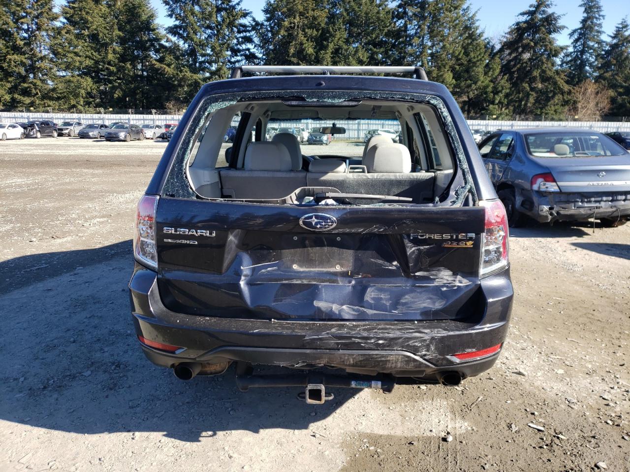 2010 Subaru Forester - Image 6