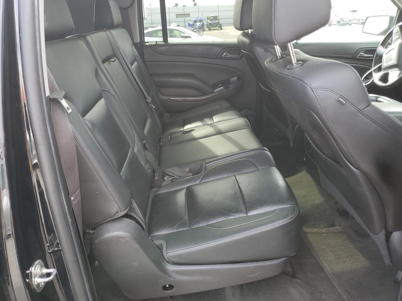 2015 GMC Yukon - Image 11