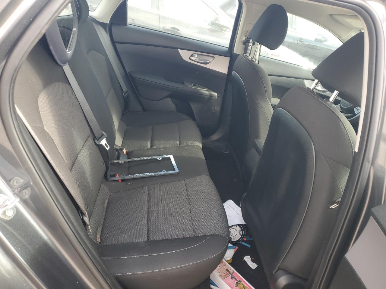2023 Kia Forte - Image 10