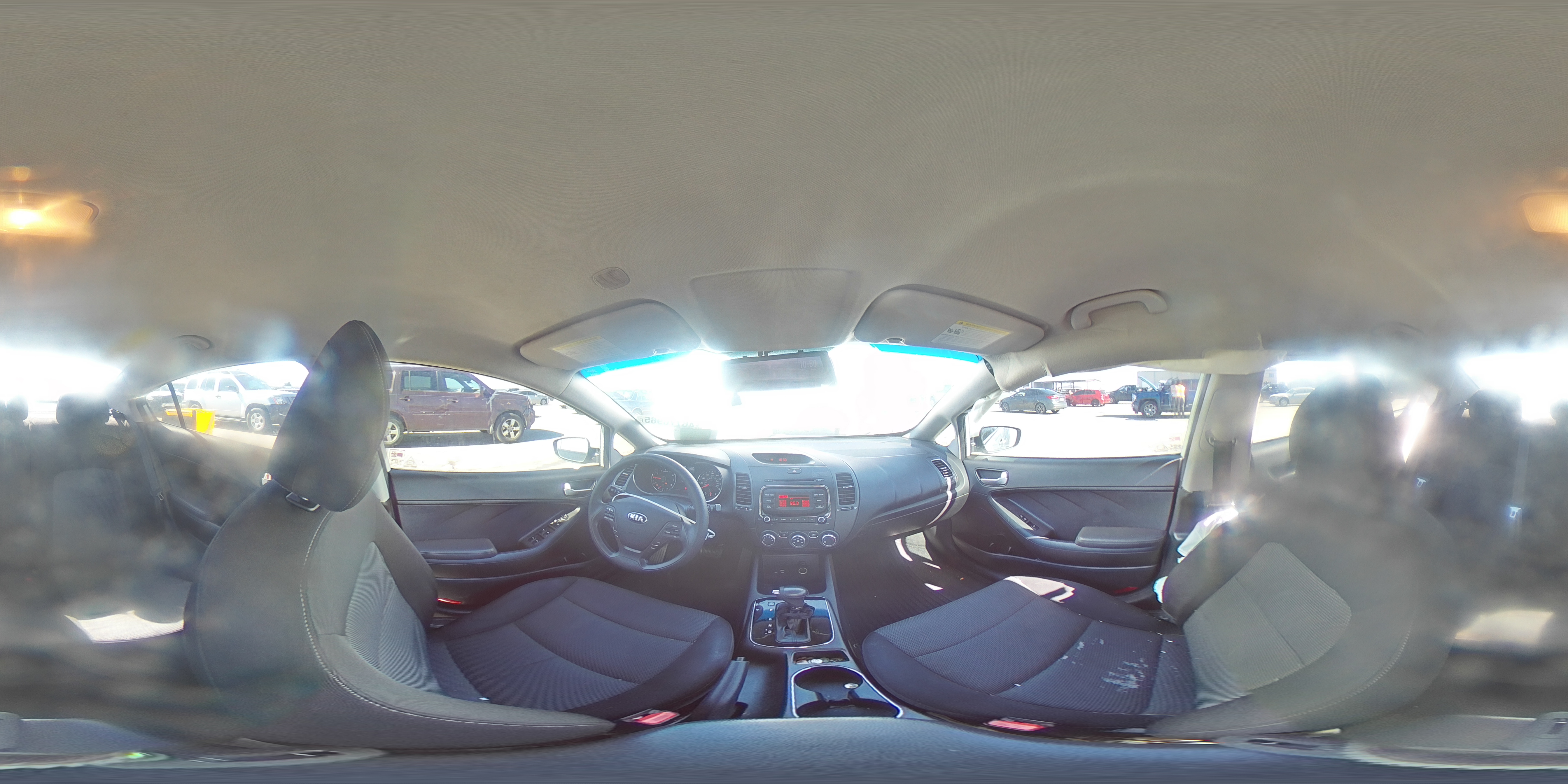 2018 Kia Forte - Image 13