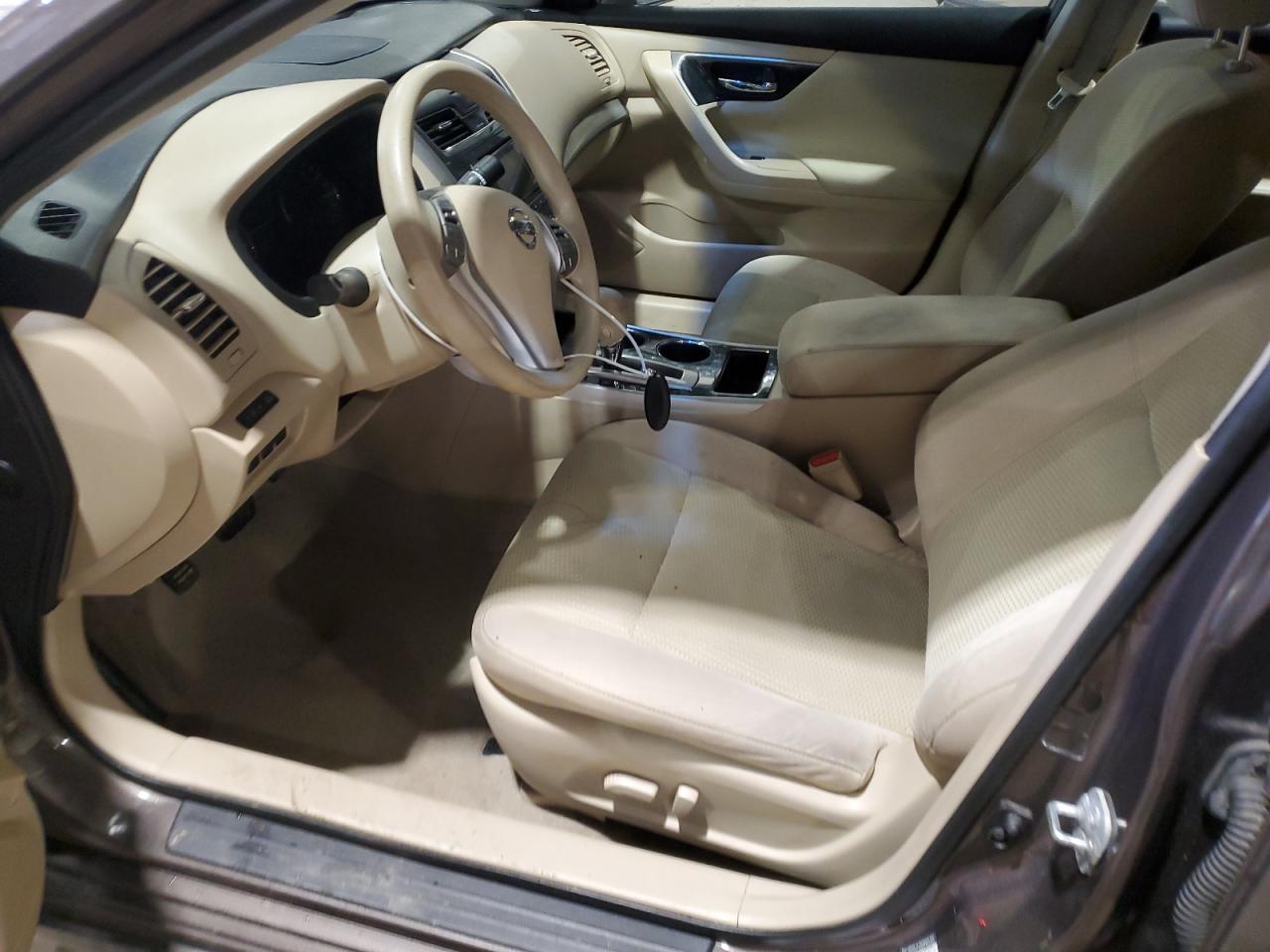 2014 Nissan Altima - Image 7