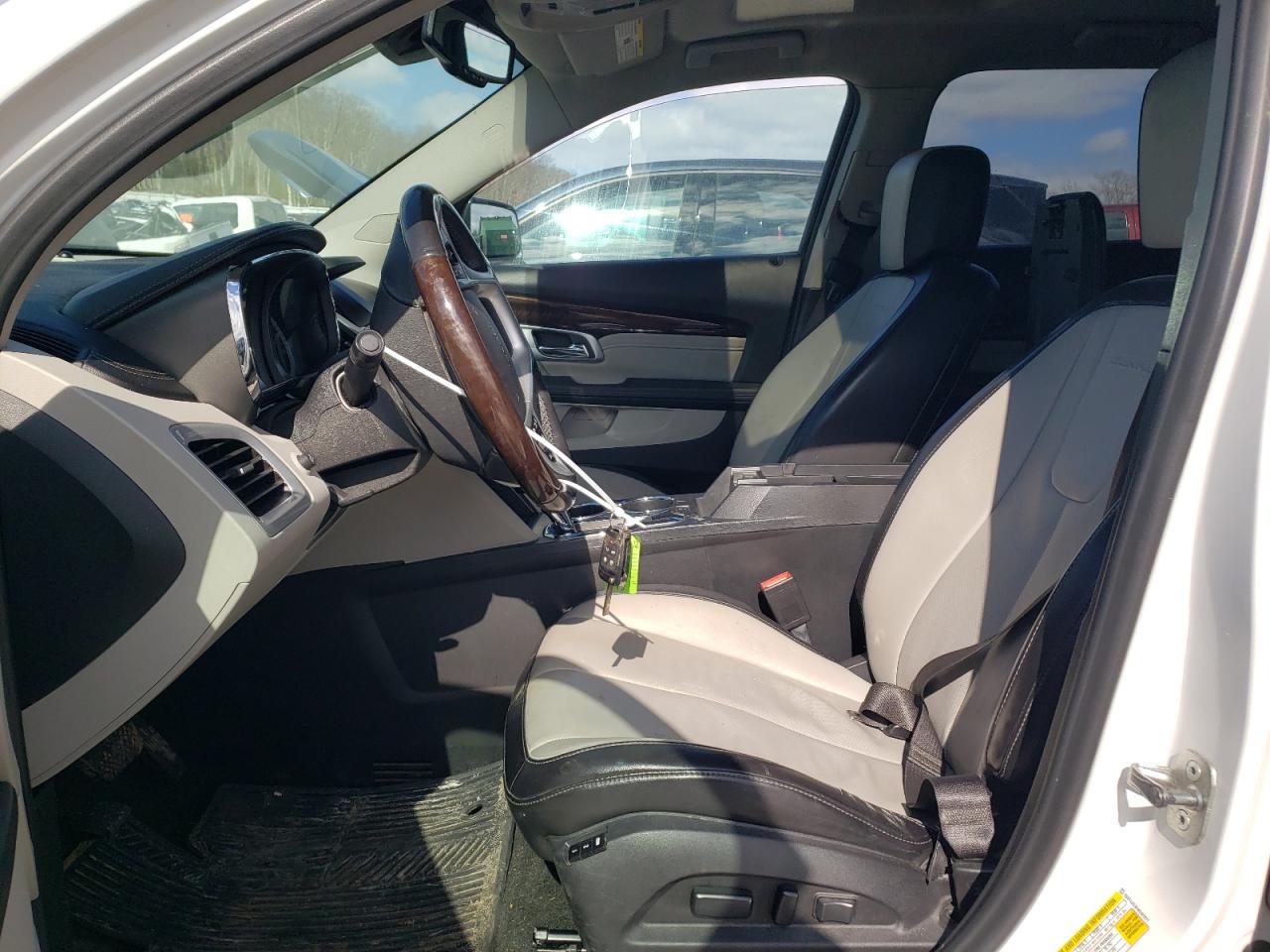 2017 GMC Terrain - Image 7