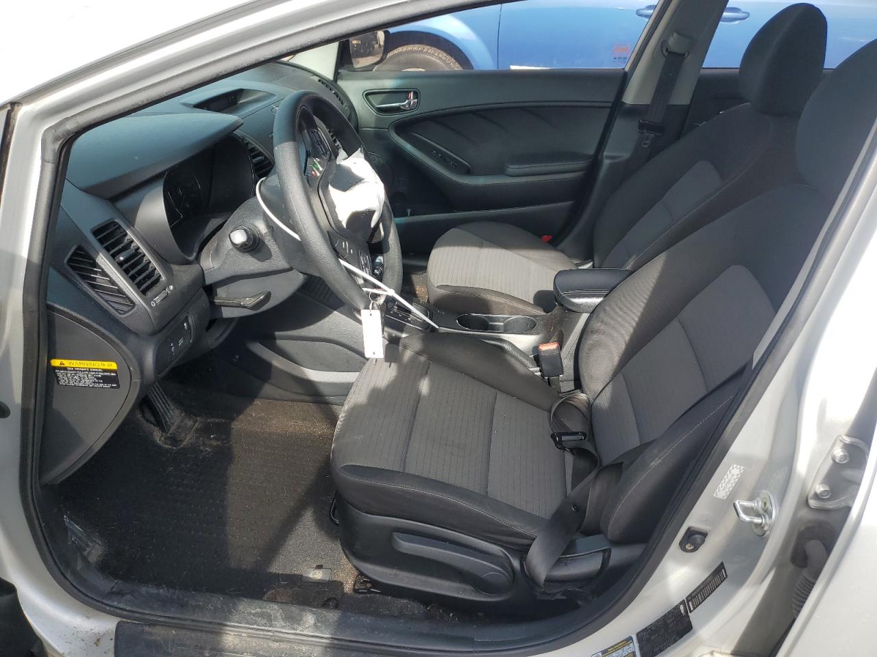 2016 Kia Forte - Image 7