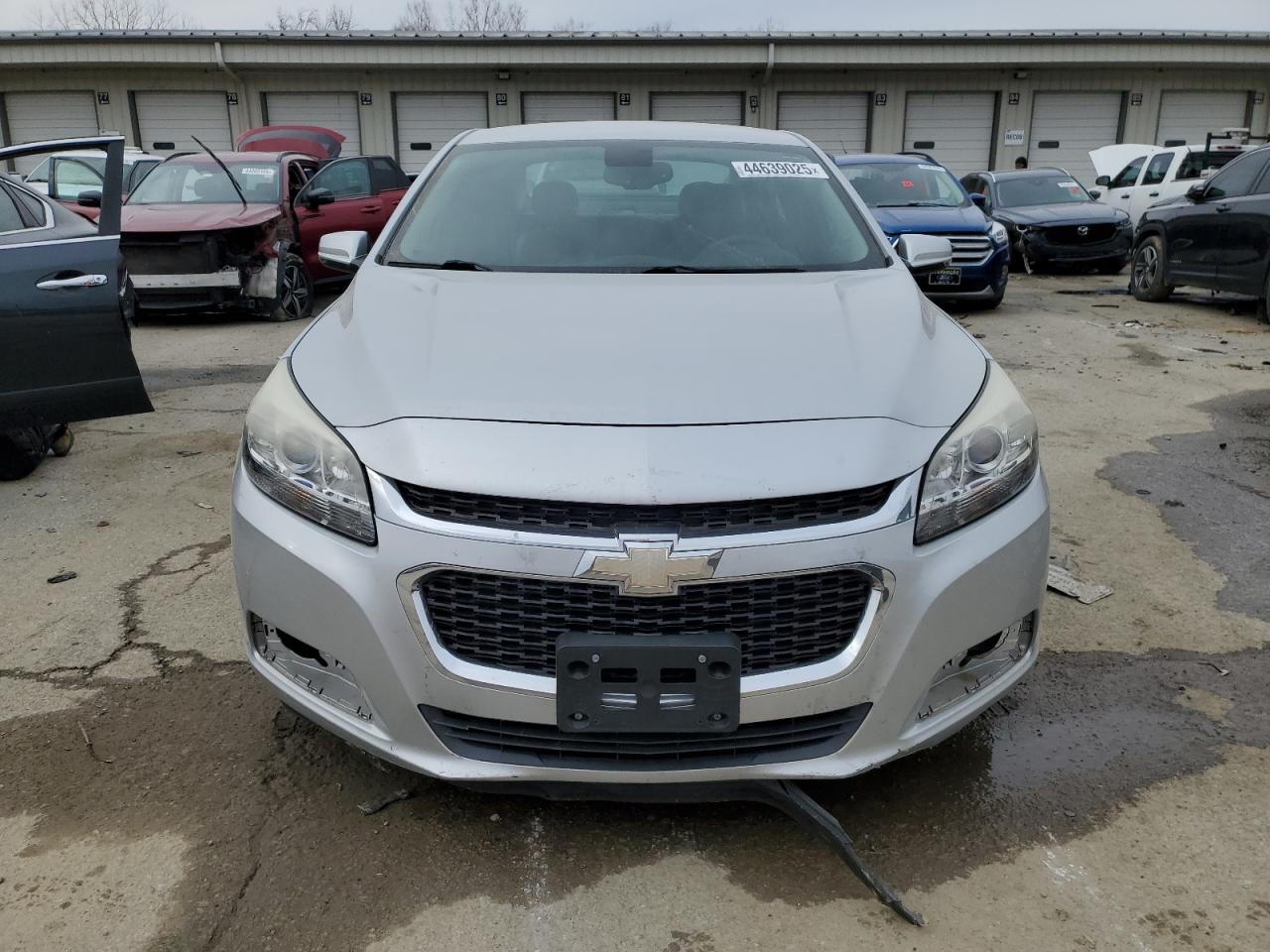 2014 Chevrolet Malibu - Image 5