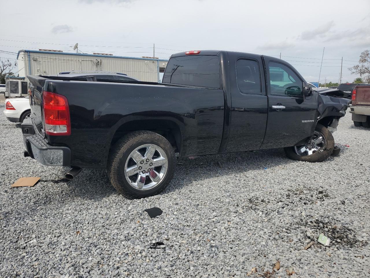 2013 GMC Sierra - Image 3