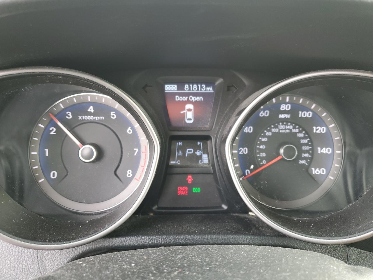 2013 Hyundai Elantra - Image 9