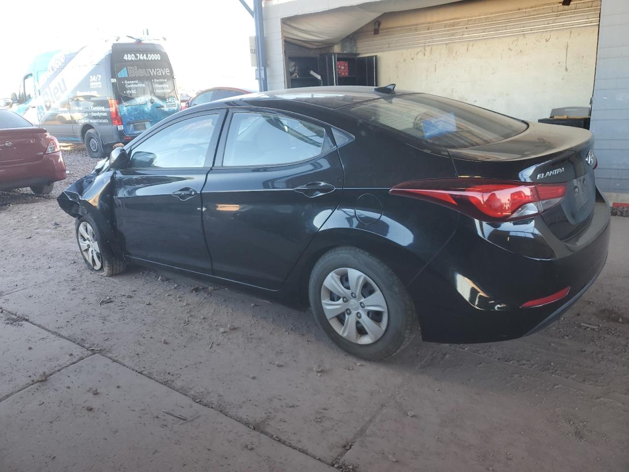 2016 Hyundai Elantra - Image 2