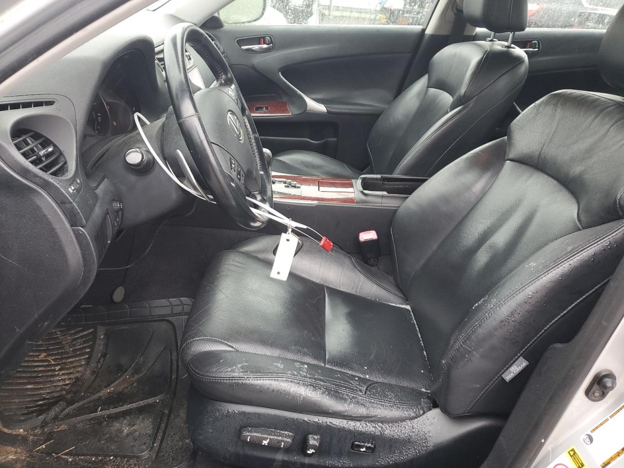 2007 Lexus IS - Image 7