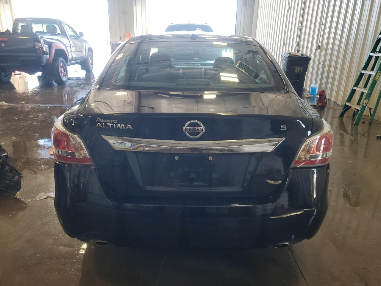 2015 Nissan Altima - Image 6