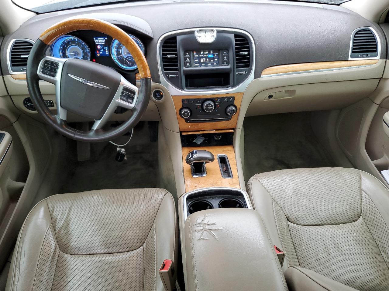 2012 Chrysler 300 - Image 8