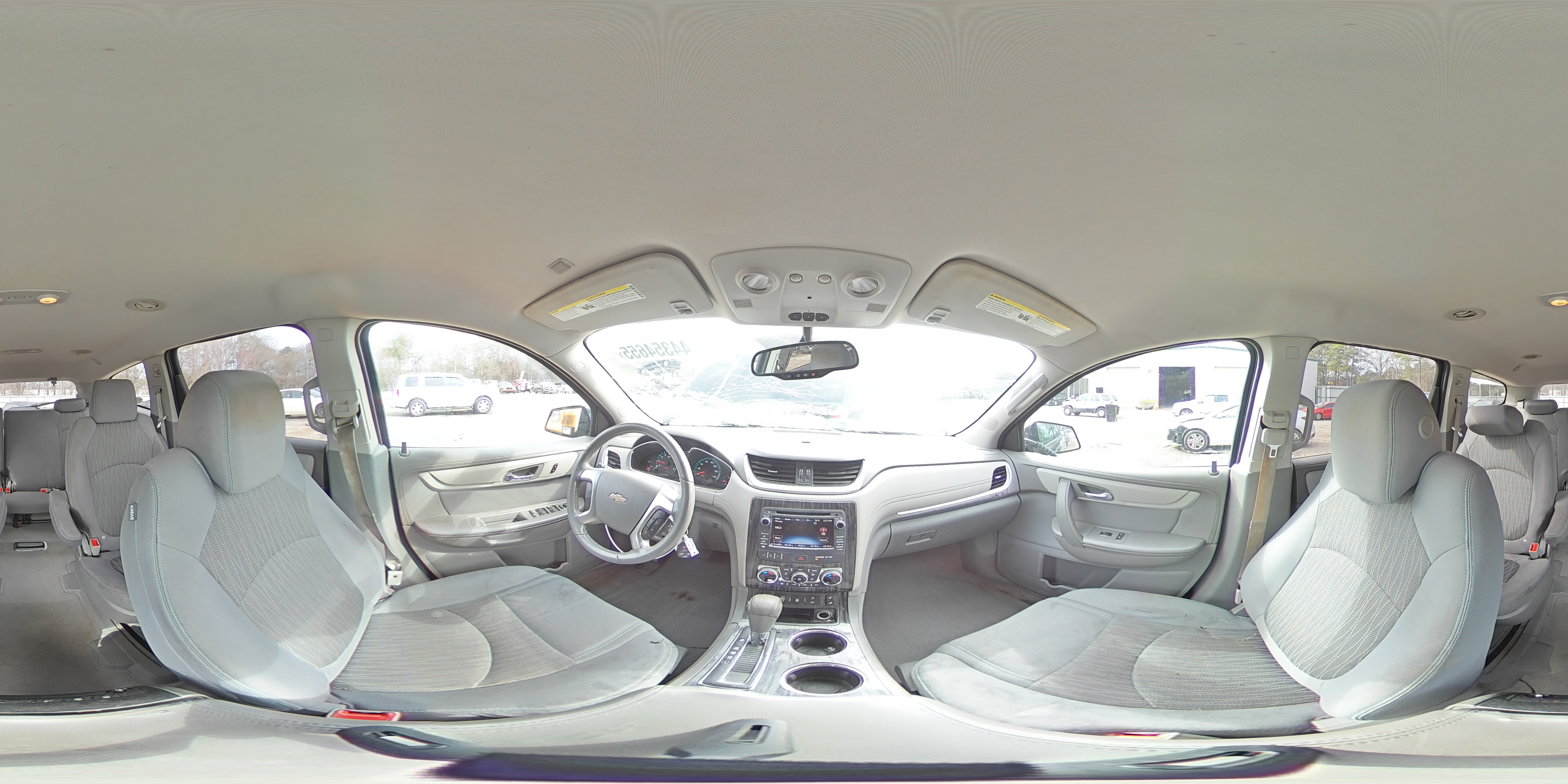 2014 Chevrolet Traverse - Image 15