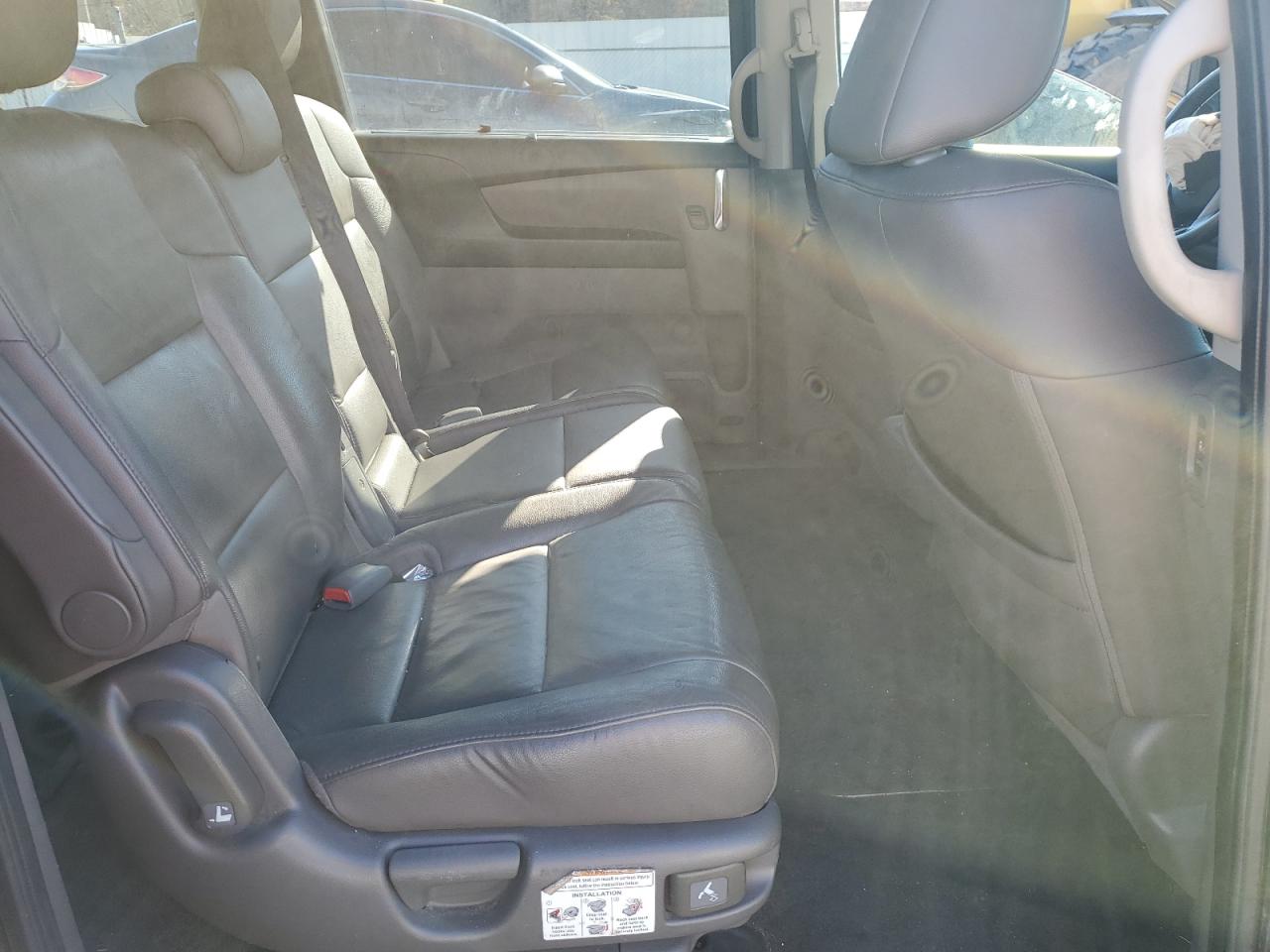 2014 Honda Odyssey - Image 12