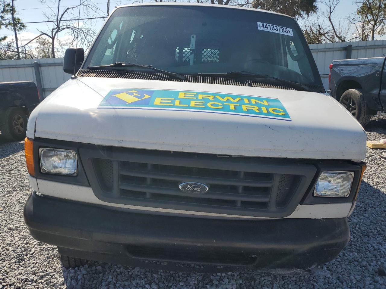 2005 Ford Econoline - Image 5