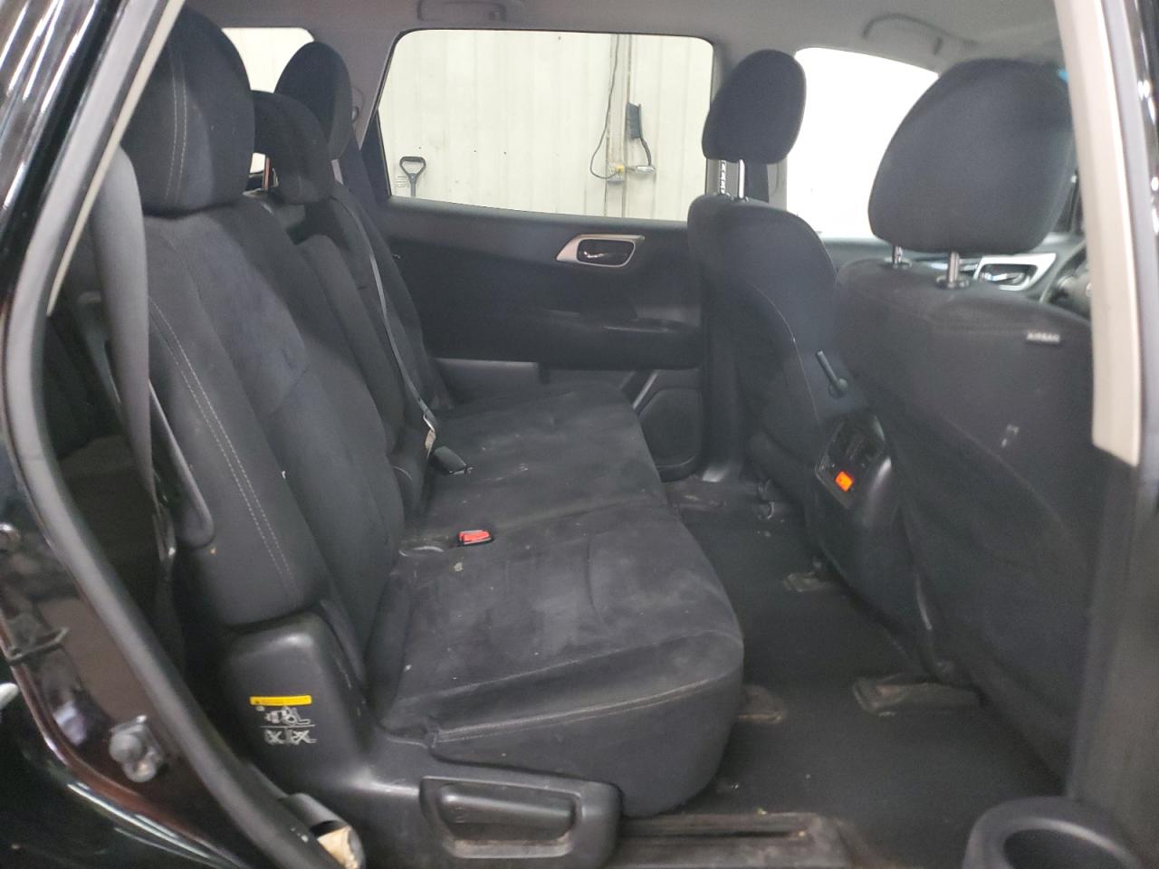 2013 Nissan Pathfinder - Image 11