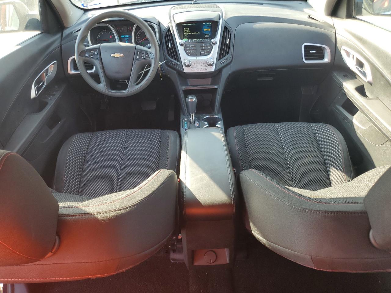 2017 Chevrolet Equinox - Image 8
