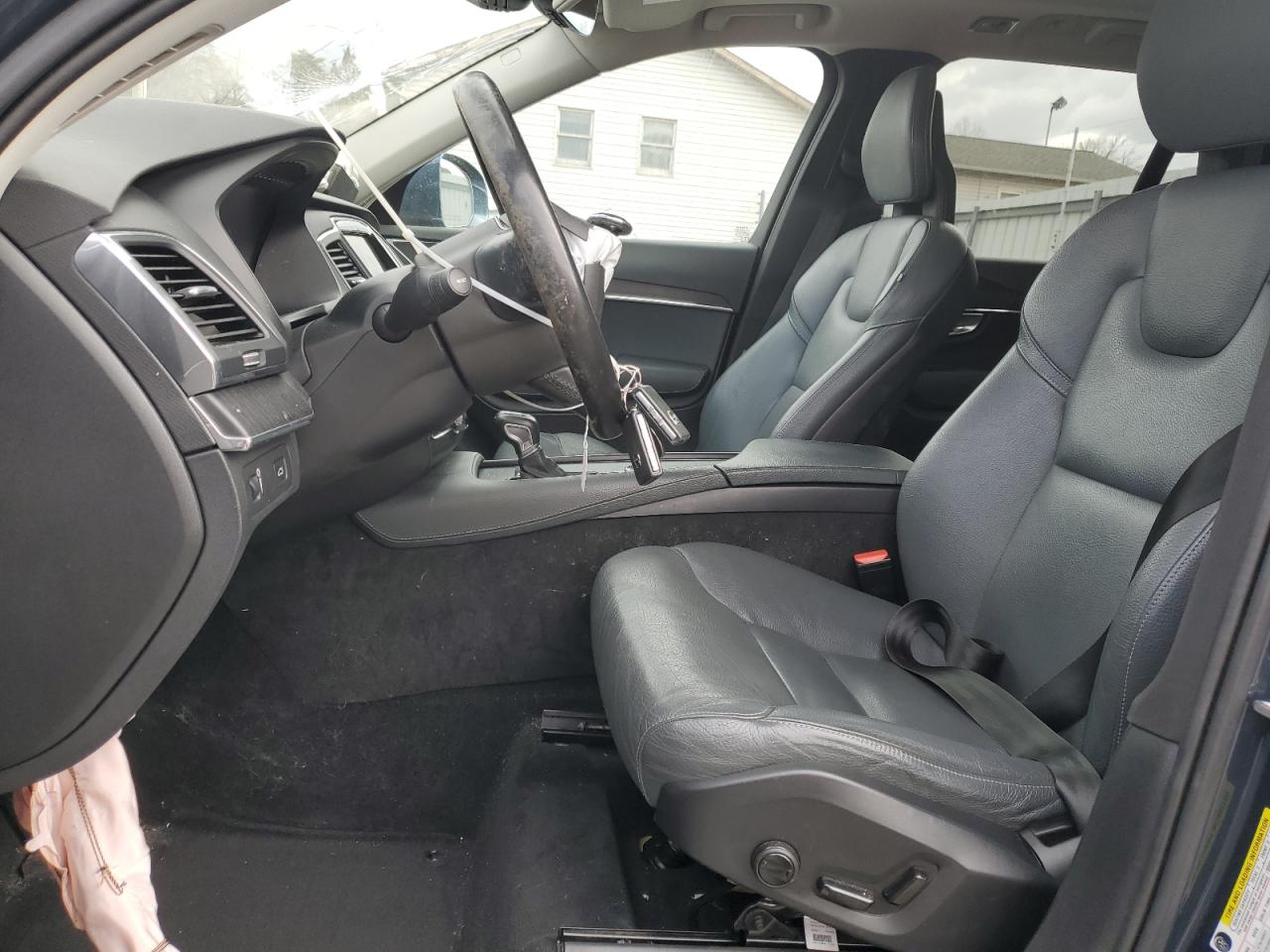 2020 Volvo XC90 - Image 7