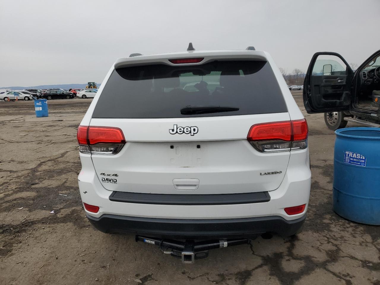 2014 Jeep Grand Cherokee - Image 6