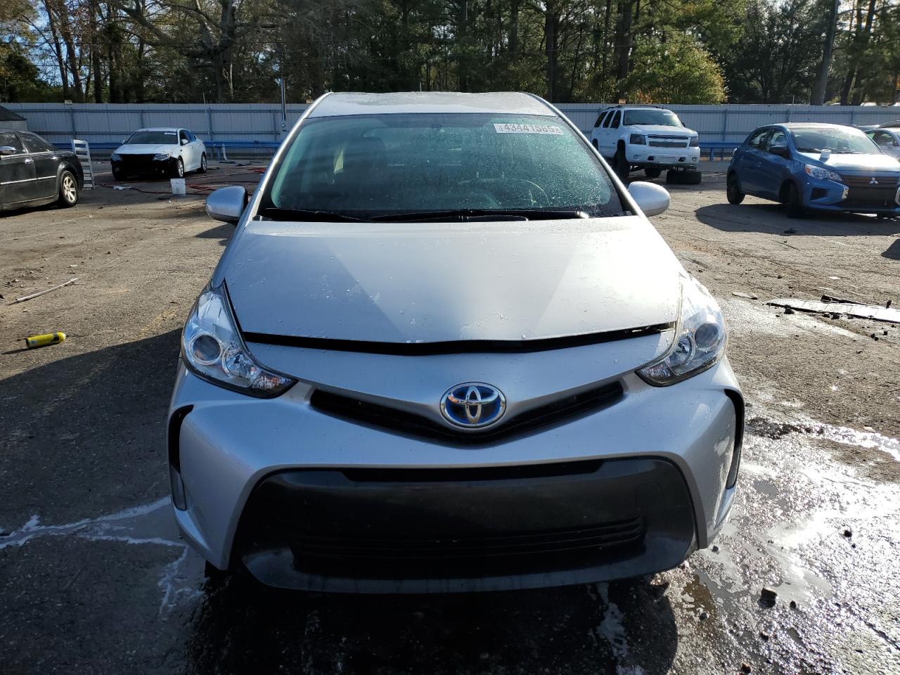 2017 Toyota Prius - Image 5