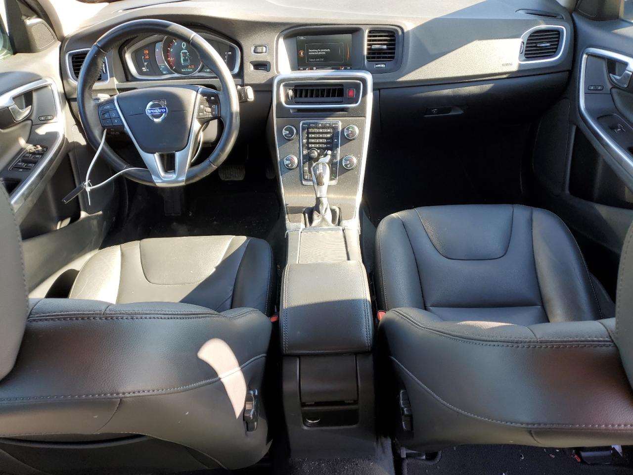 2015 Volvo S60 - Image 8