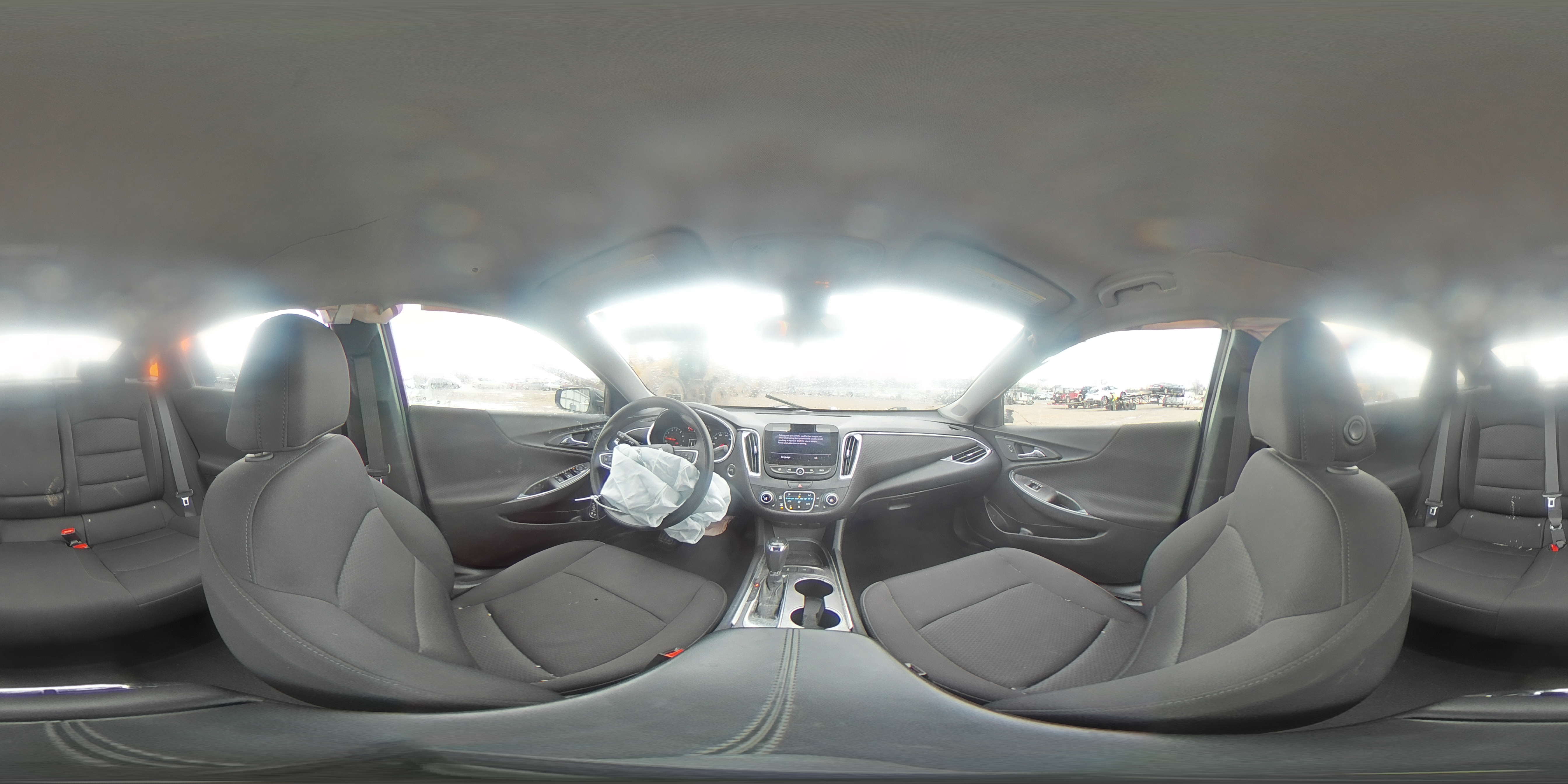2019 Chevrolet Malibu - Image 13
