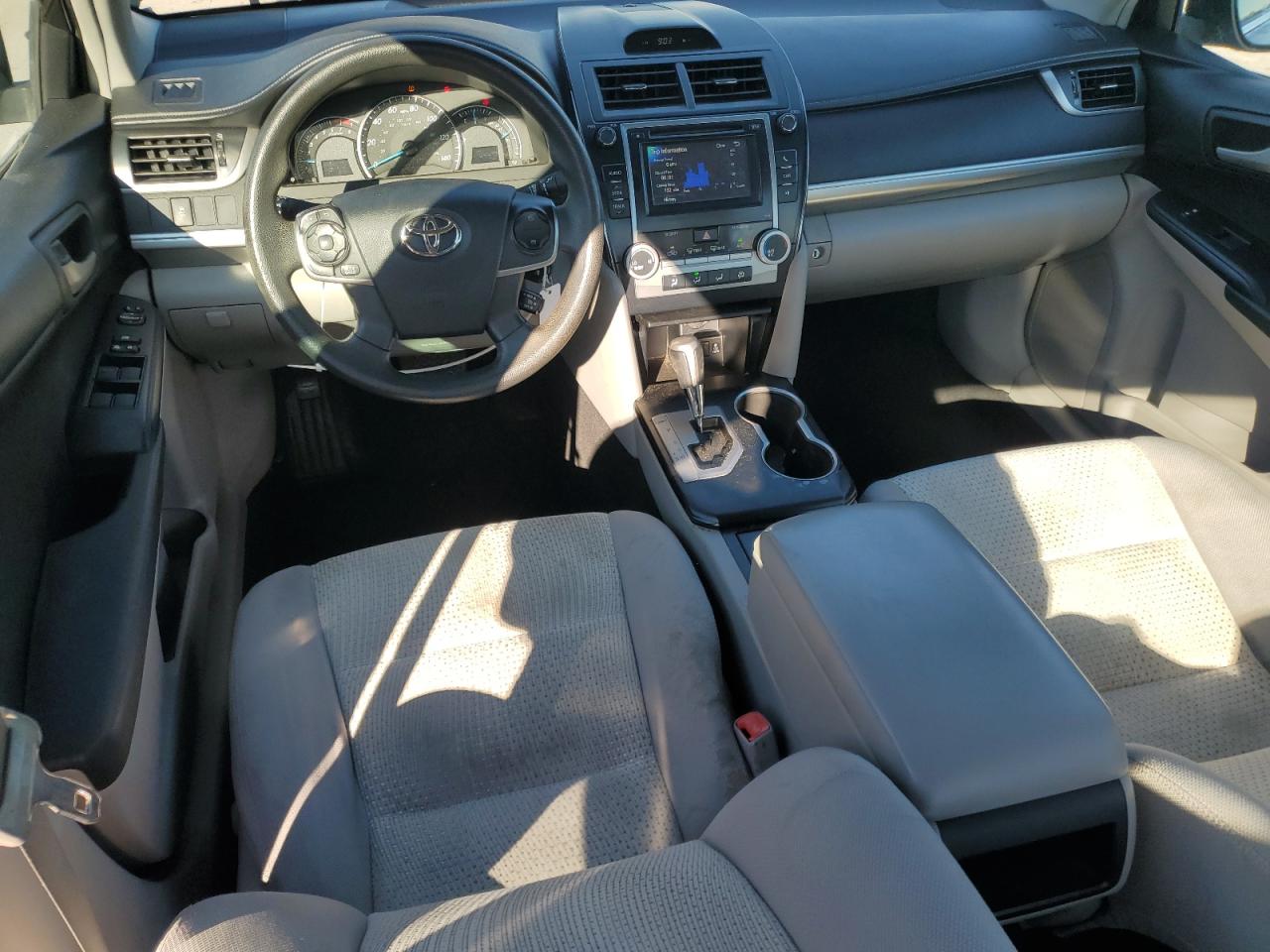 2012 Toyota Camry - Image 8