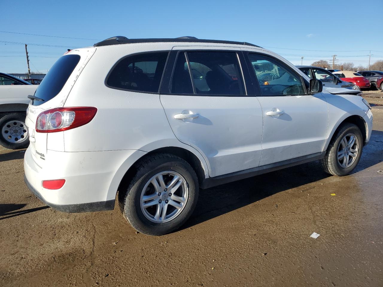 2011 Hyundai Santa Fe - Image 3