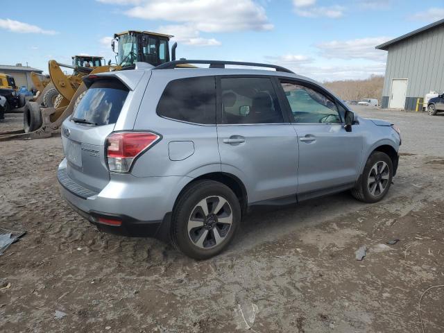  SUBARU FORESTER 2017 Gray