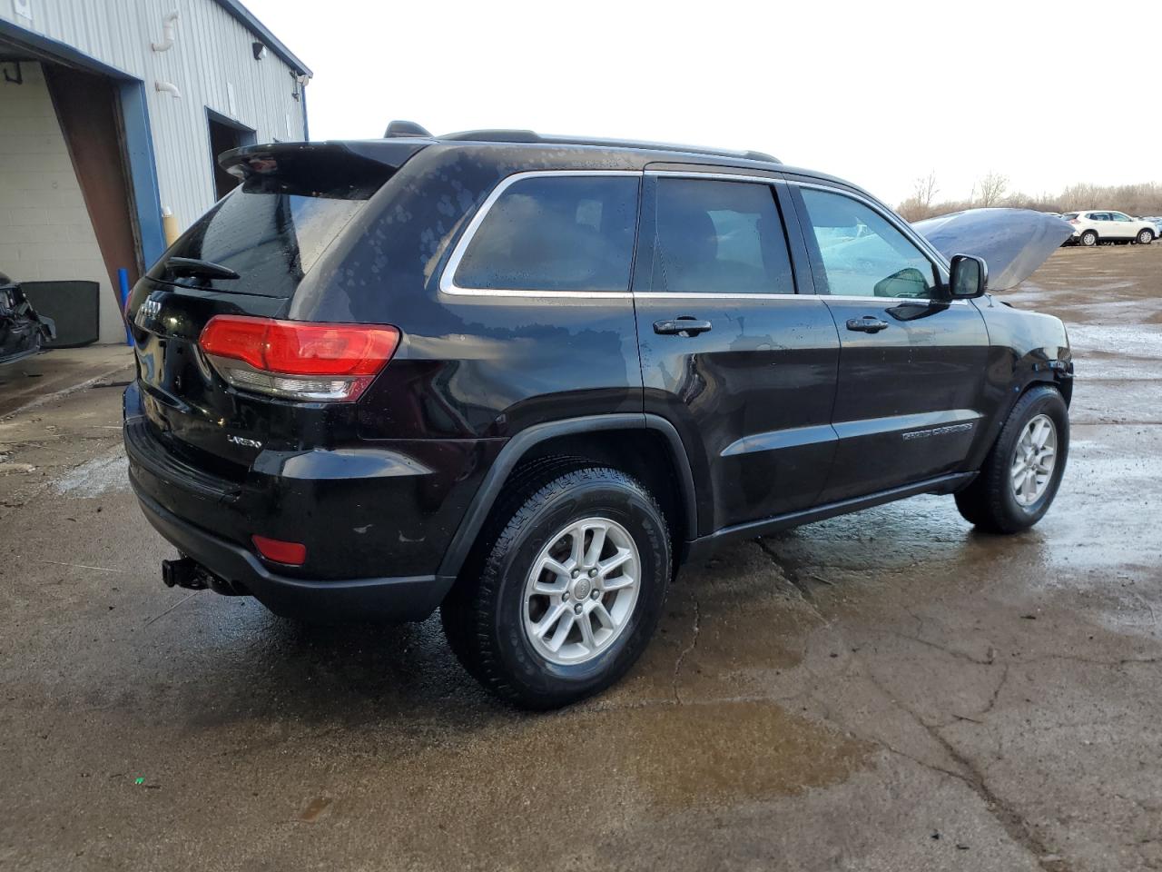 2018 Jeep Grand Cherokee - Image 3