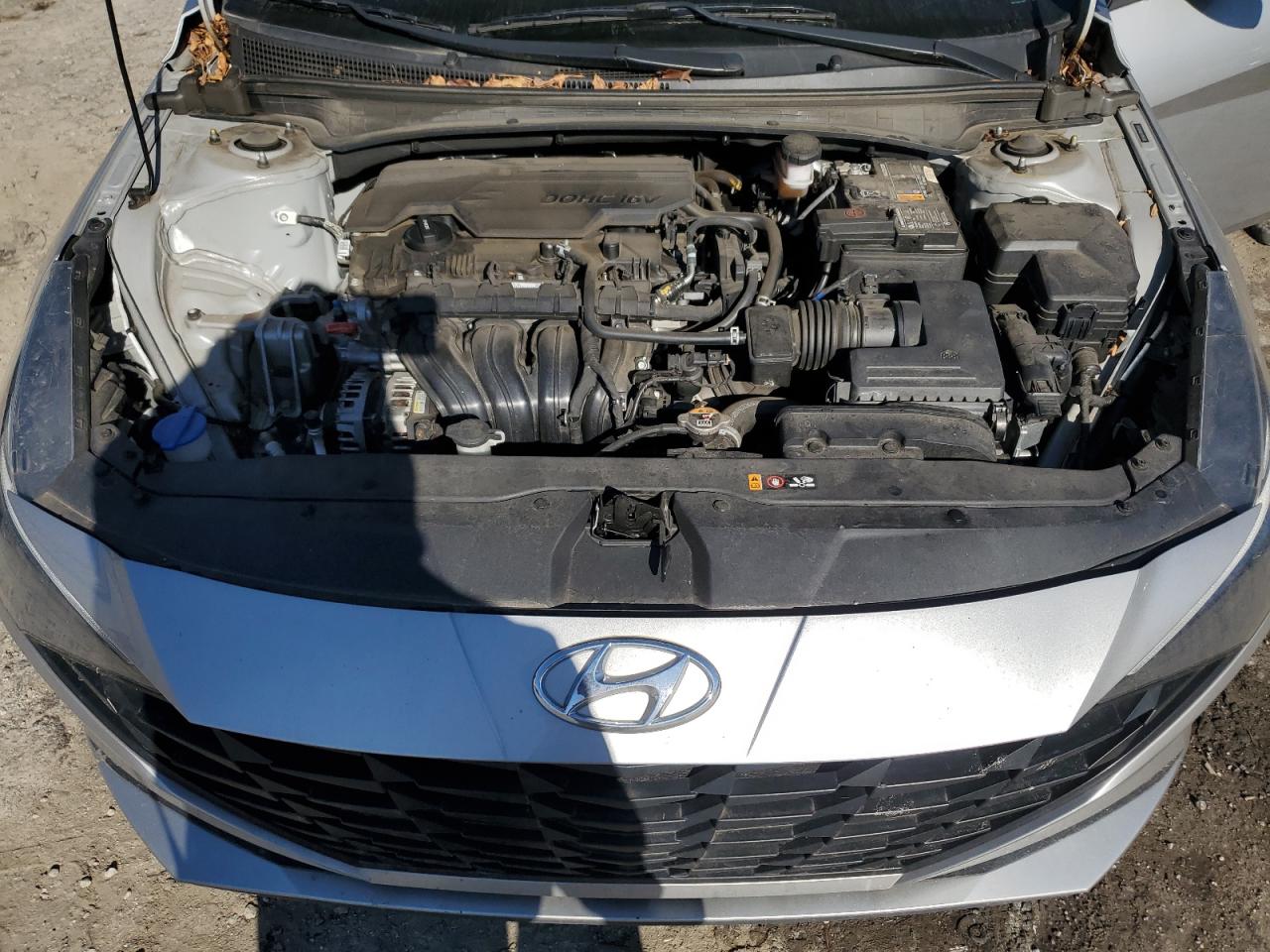 2021 Hyundai Elantra - Image 11