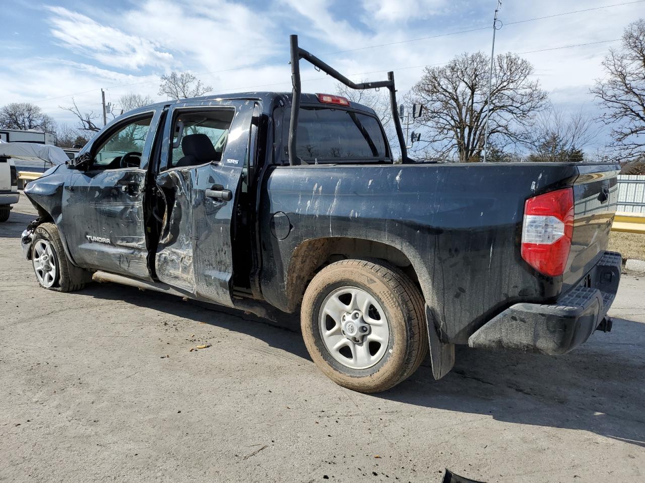 2018 Toyota Tundra - Image 2