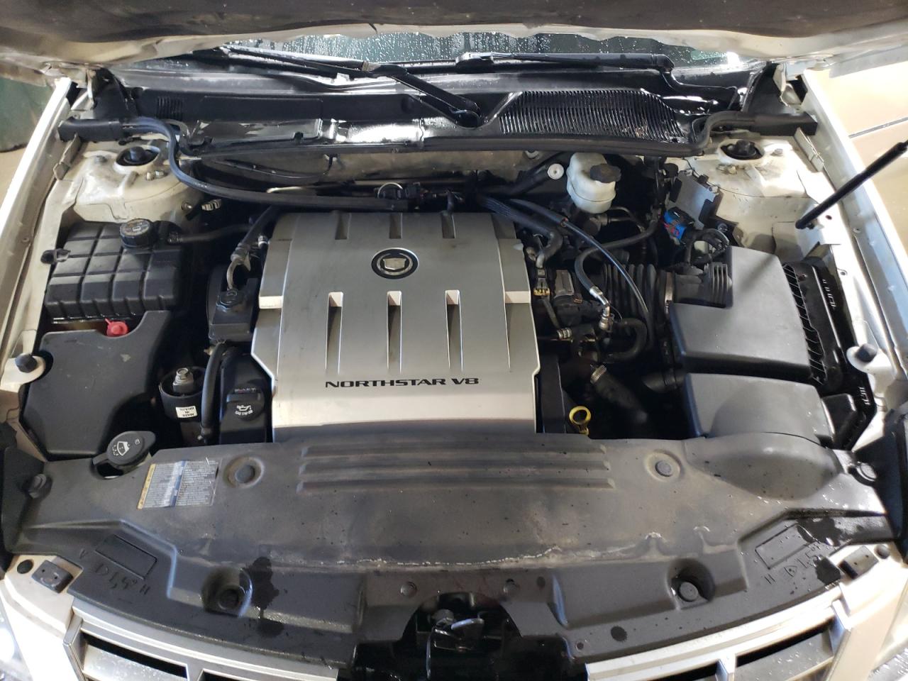 2009 Cadillac DTS - Image 11