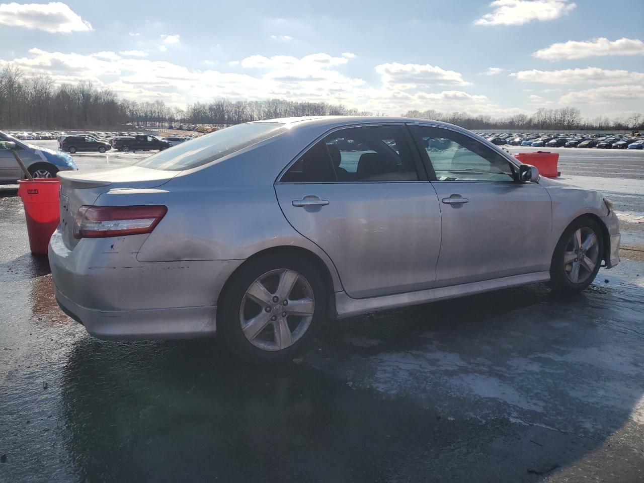 2010 Toyota Camry - Image 3