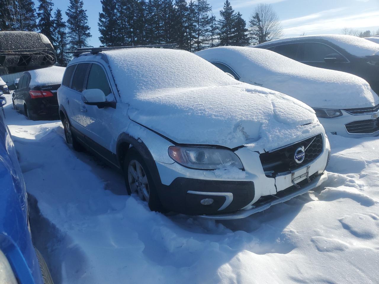 2016 Volvo XC70 - Image 4