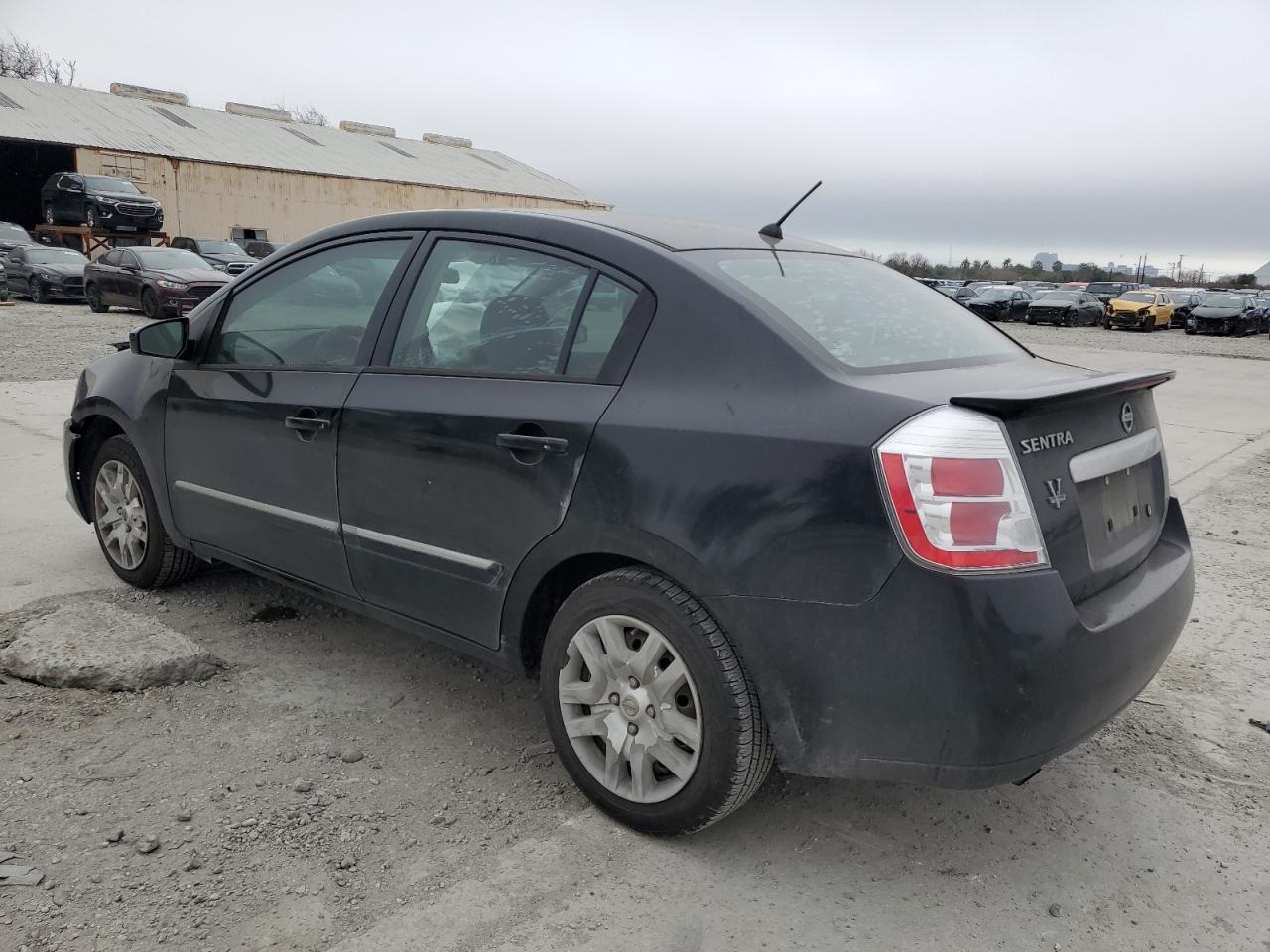 2012 Nissan Sentra - Image 2