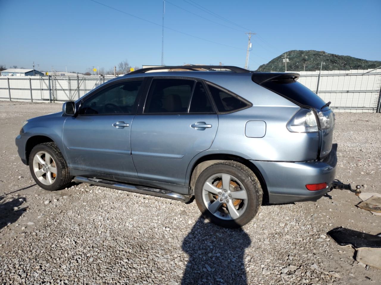 2004 Lexus RX - Image 2