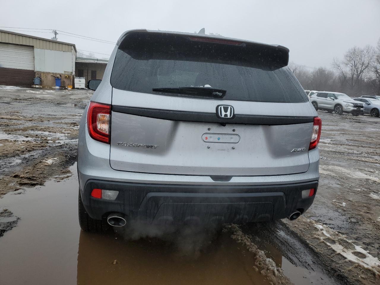 2021 Honda Passport - Image 6