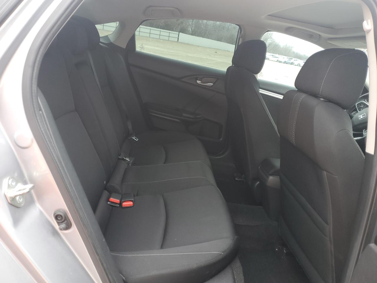 2018 Honda Civic - Image 10