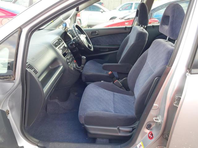 2002 HONDA STREAM SE