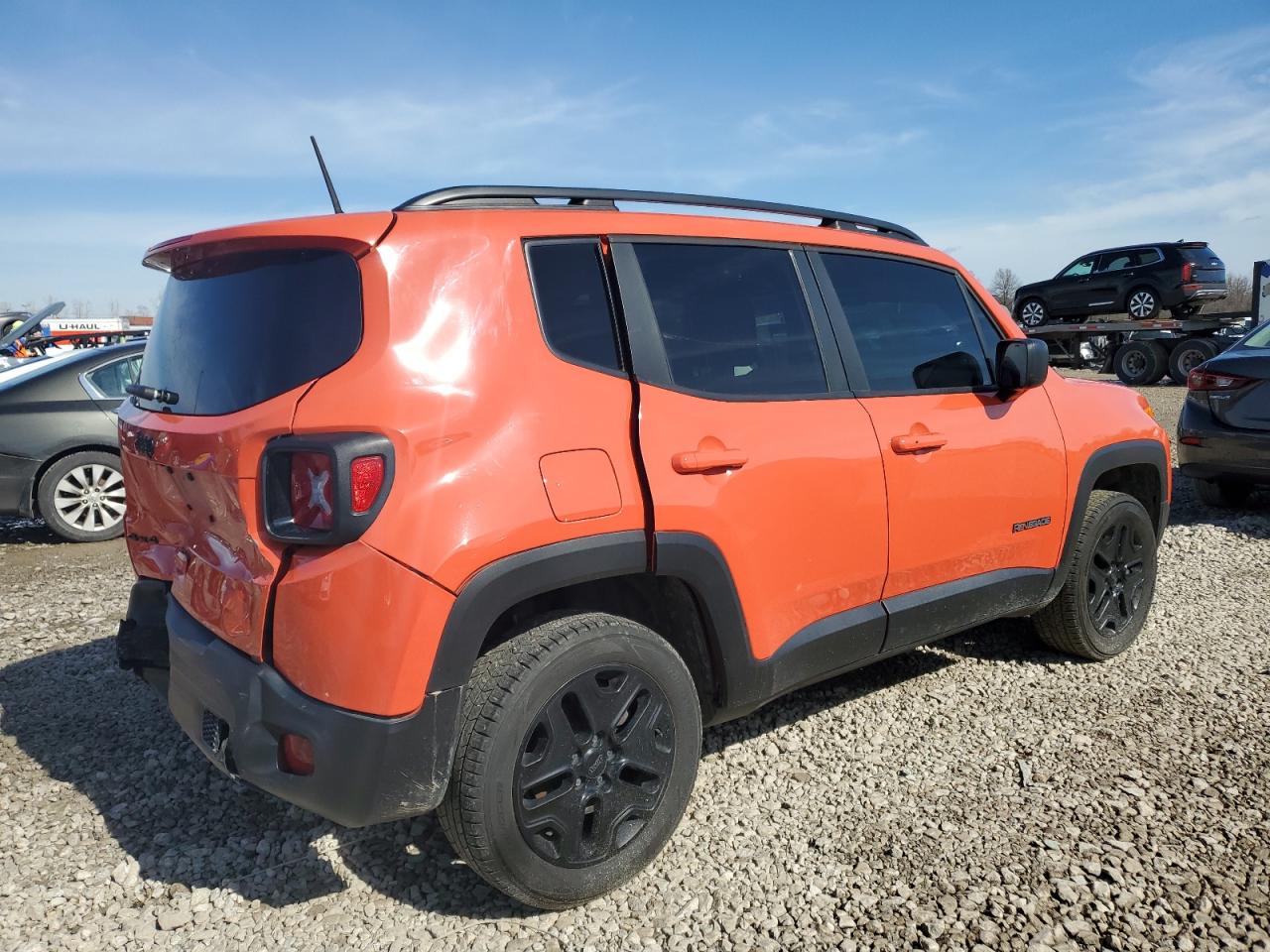2018 Jeep Renegade - Image 3
