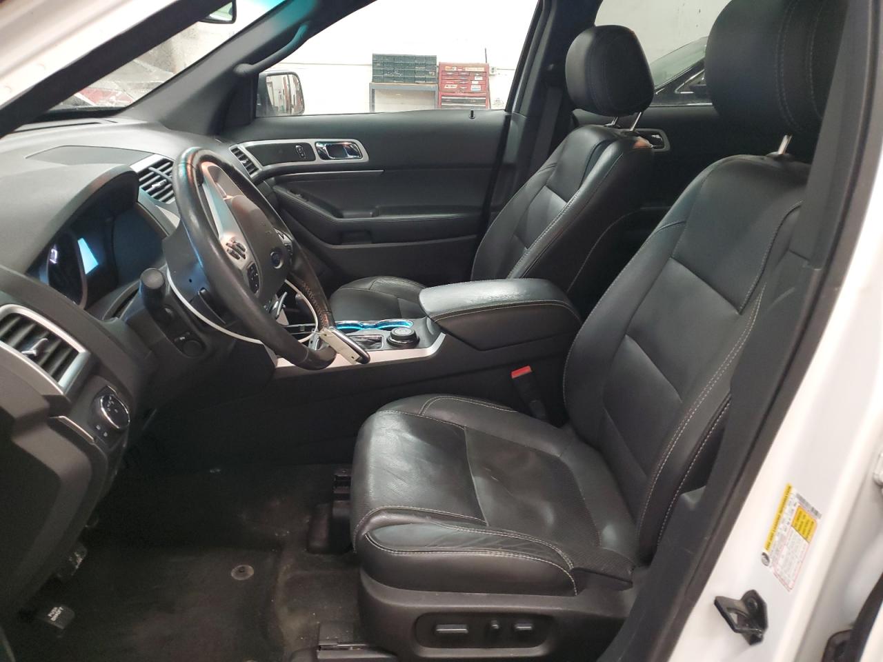 2015 Ford Explorer - Image 7