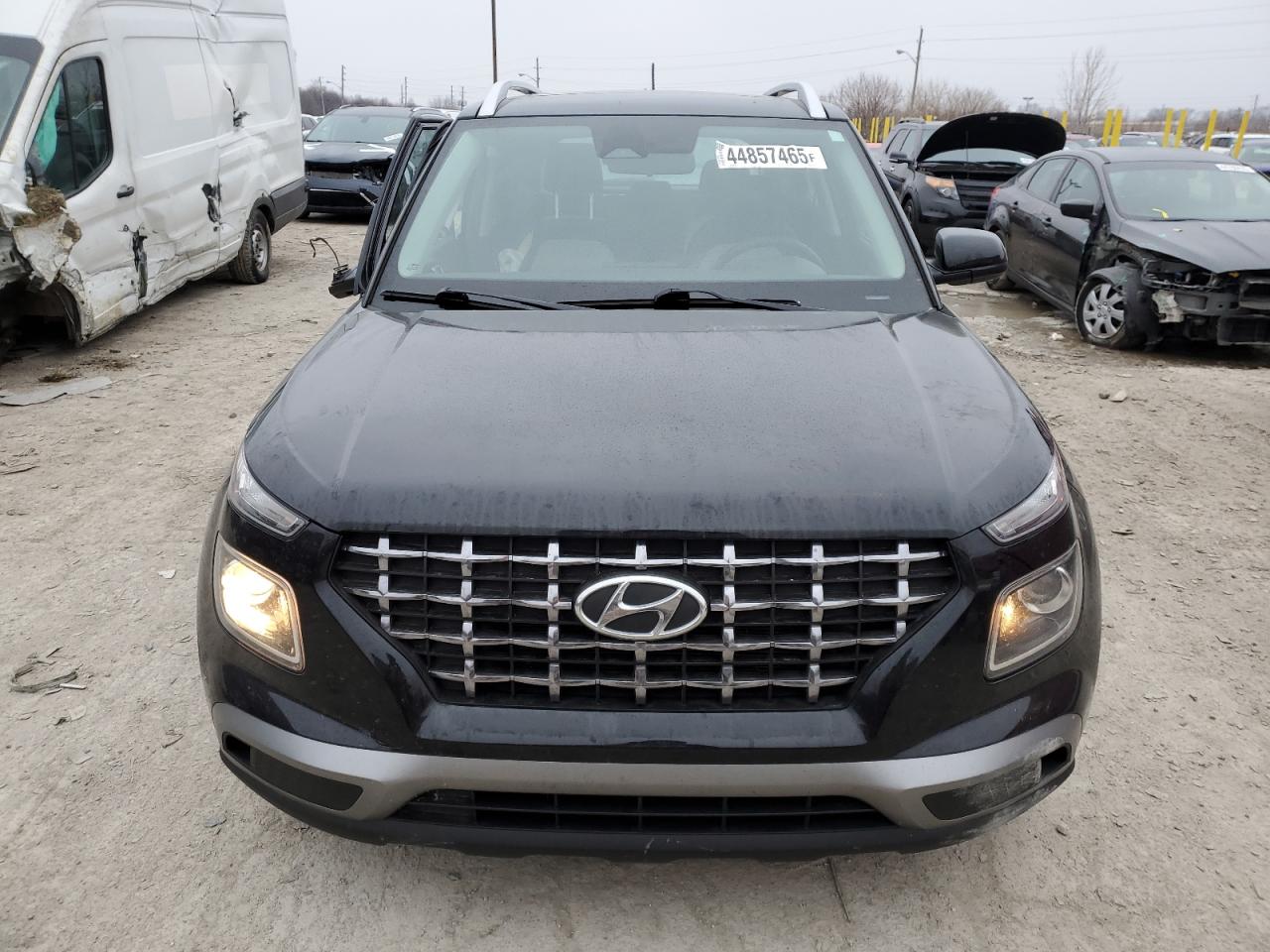 2023 Hyundai Venue - Image 5