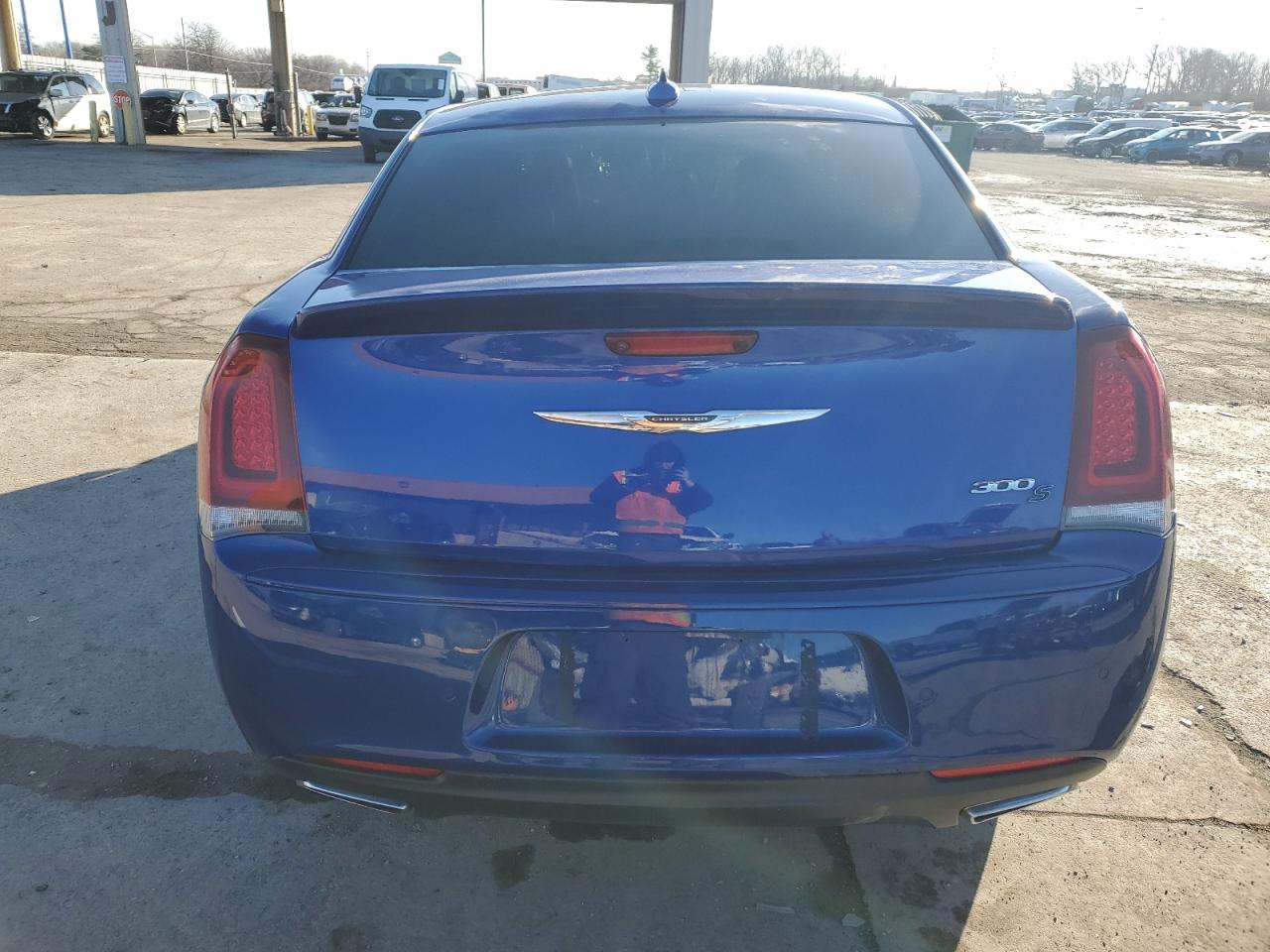 2018 Chrysler 300 - Image 6