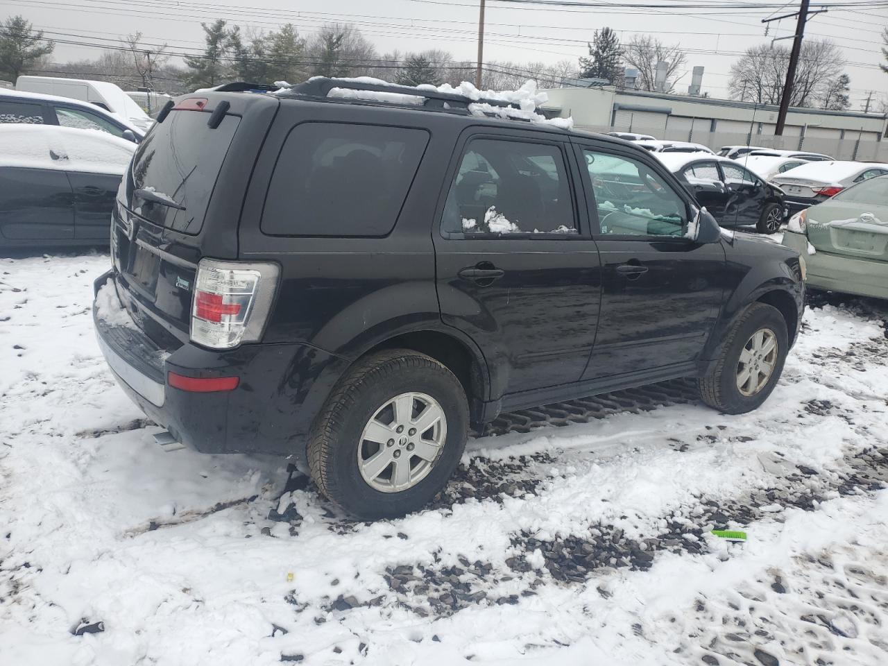 2010 Mercury Mariner - Image 3
