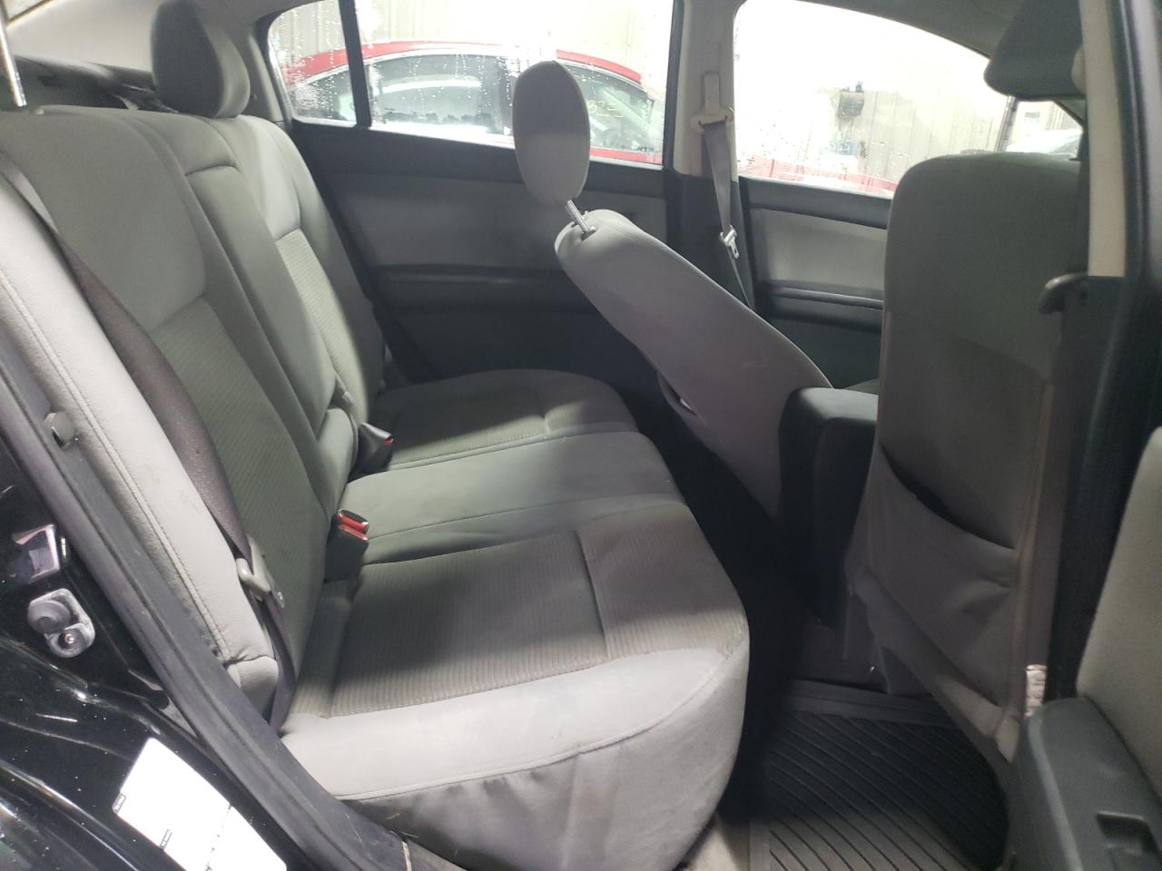 2010 Nissan Sentra - Image 10