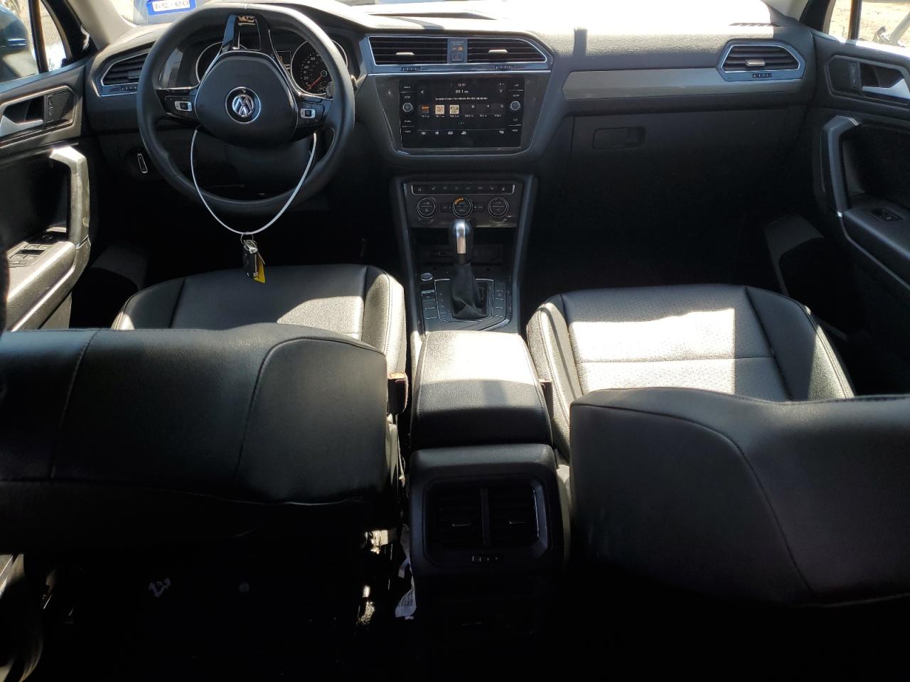 2020 Volkswagen Tiguan - Image 8