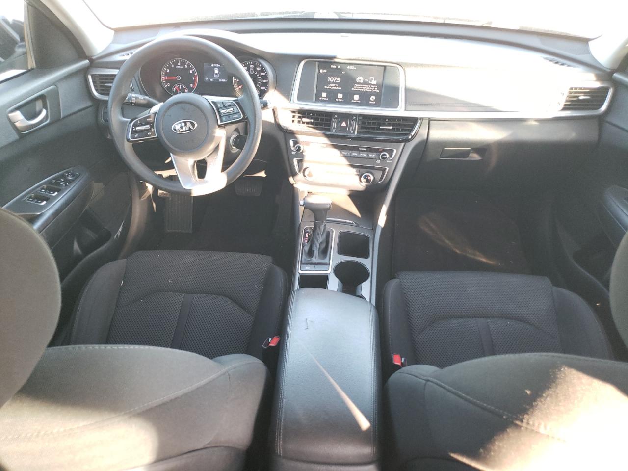 2019 Kia Optima - Image 8
