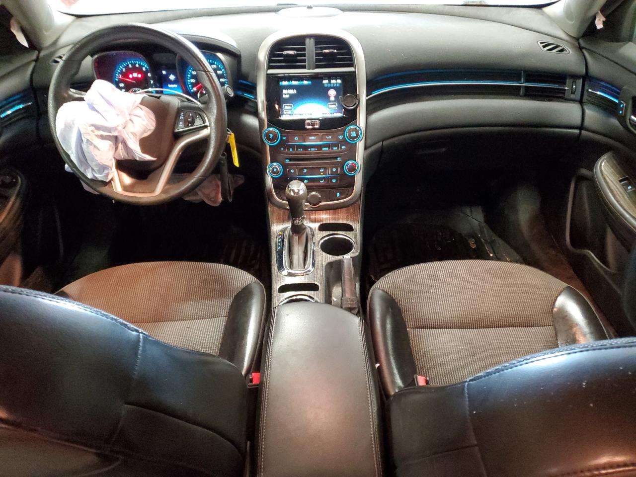 2014 Chevrolet Malibu - Image 8
