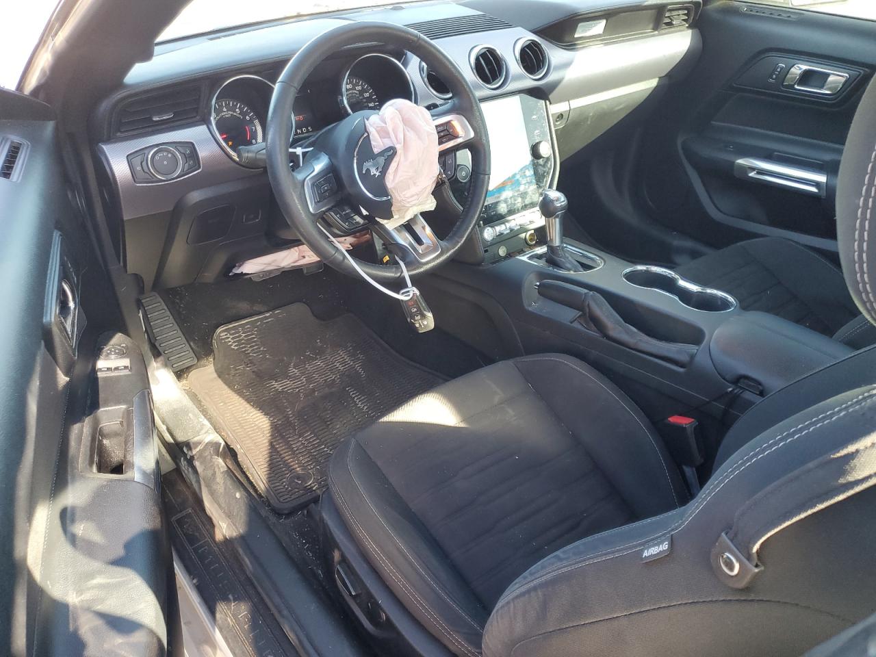2017 Ford Mustang - Image 8