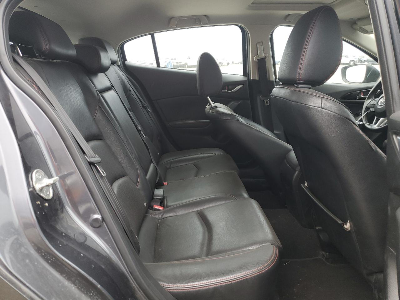 2014 Mazda 3 - Image 10