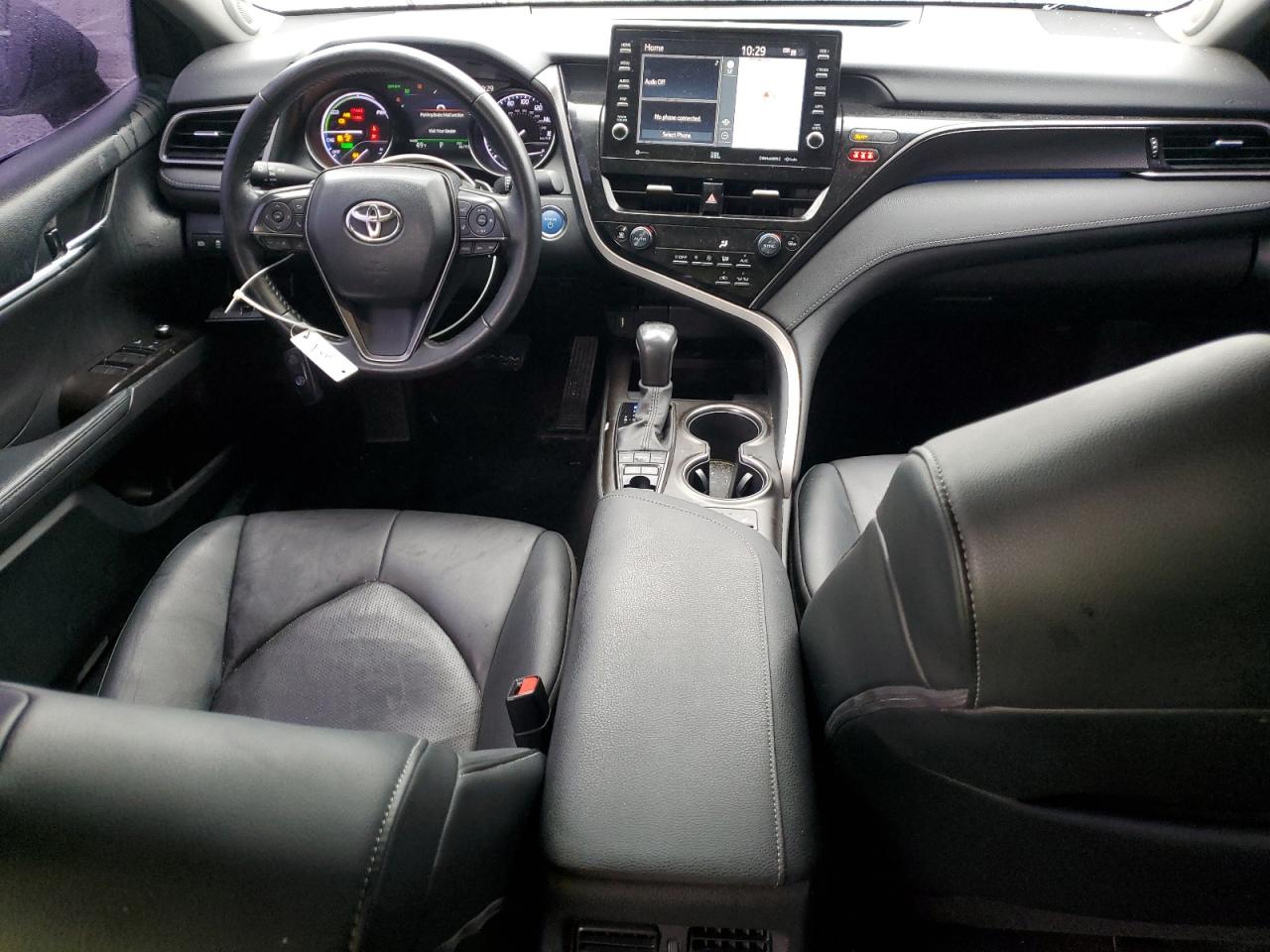 2022 Toyota Camry - Image 8